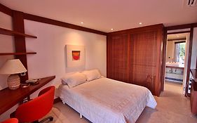 Loft frente praia Barra da Tijuca, ao lado do Windsor